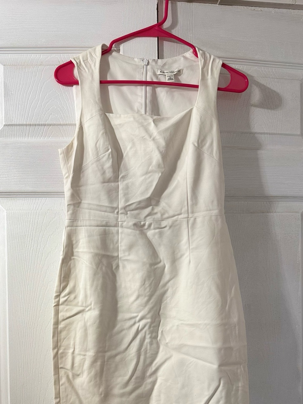 Banana Republic Sleeveless Sheath Dress